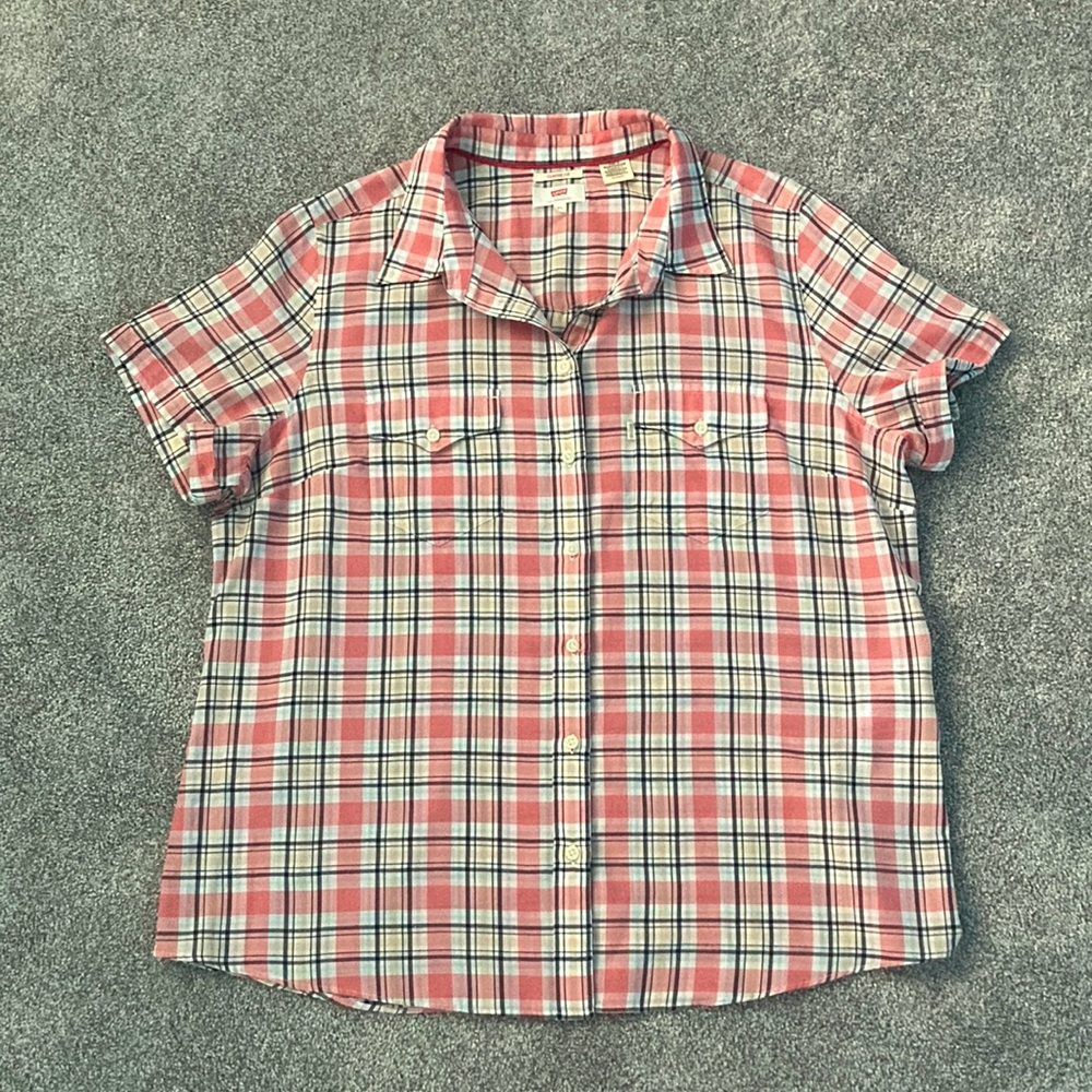 Levi’s Pink Plaid Button-Up Blouse